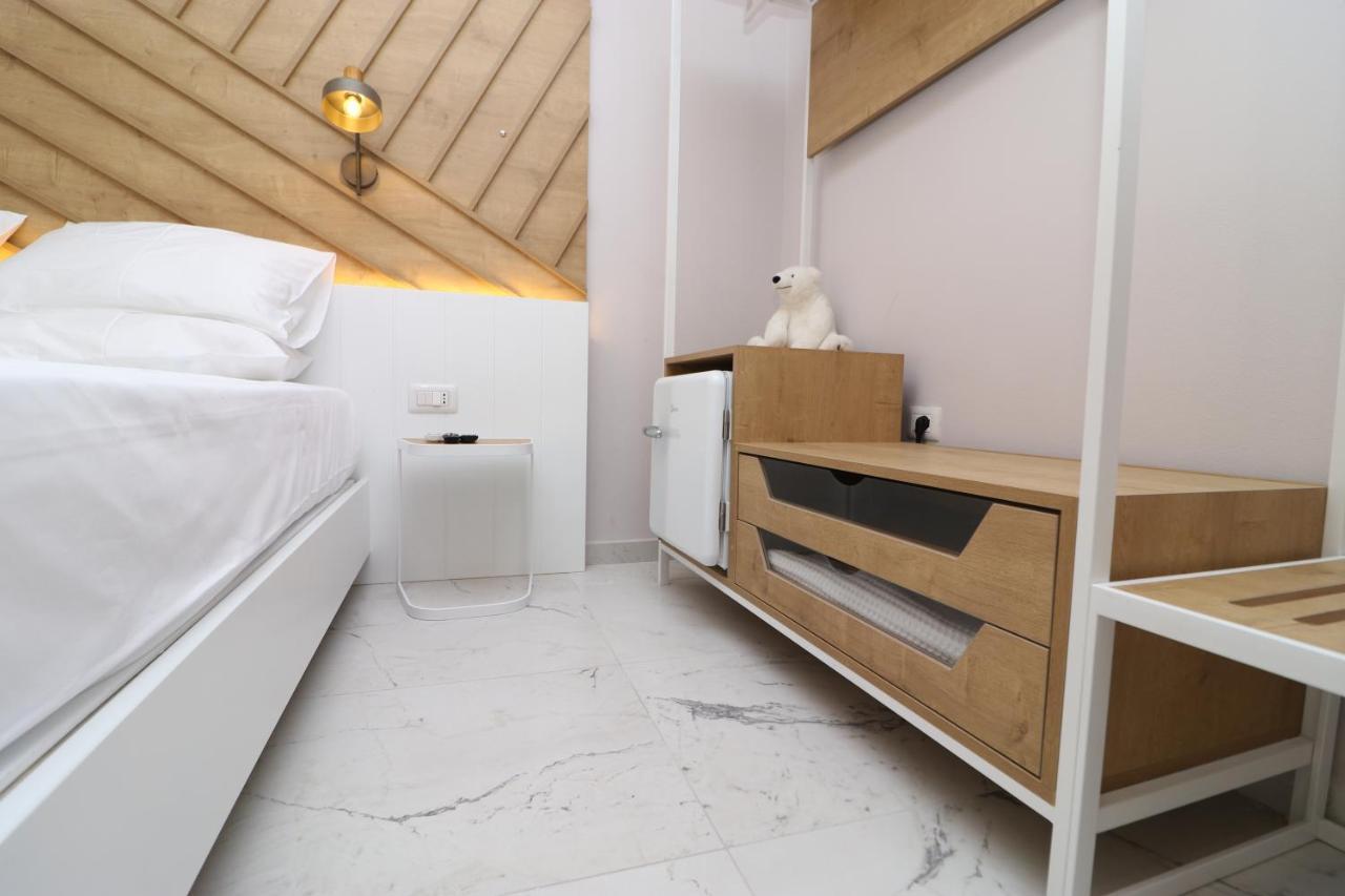 Hercules Room Himare Buitenkant foto