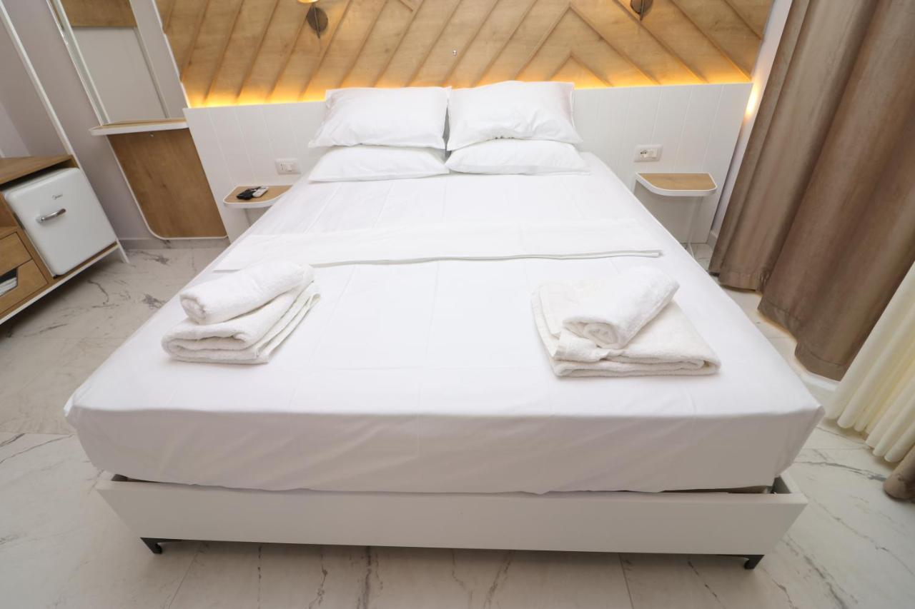 Hercules Room Himare Buitenkant foto