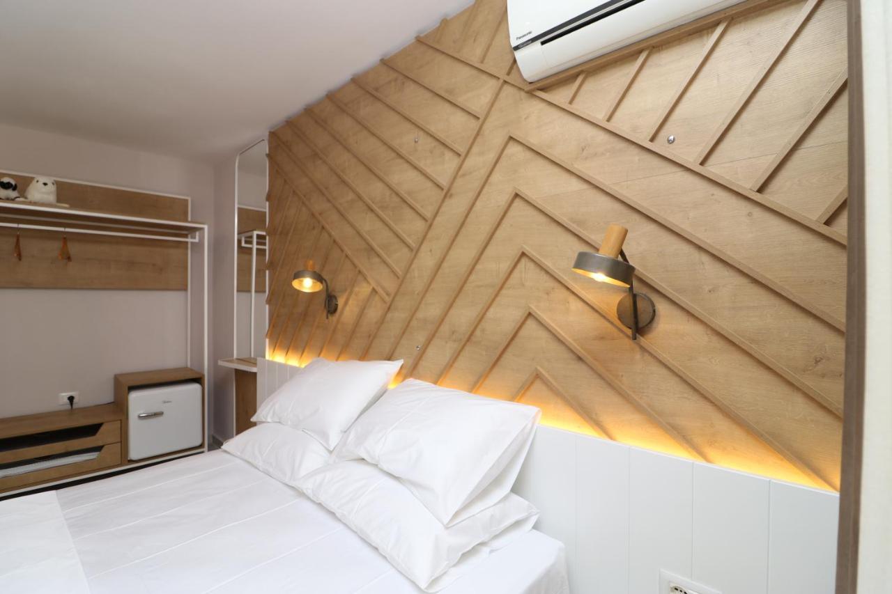 Hercules Room Himare Buitenkant foto