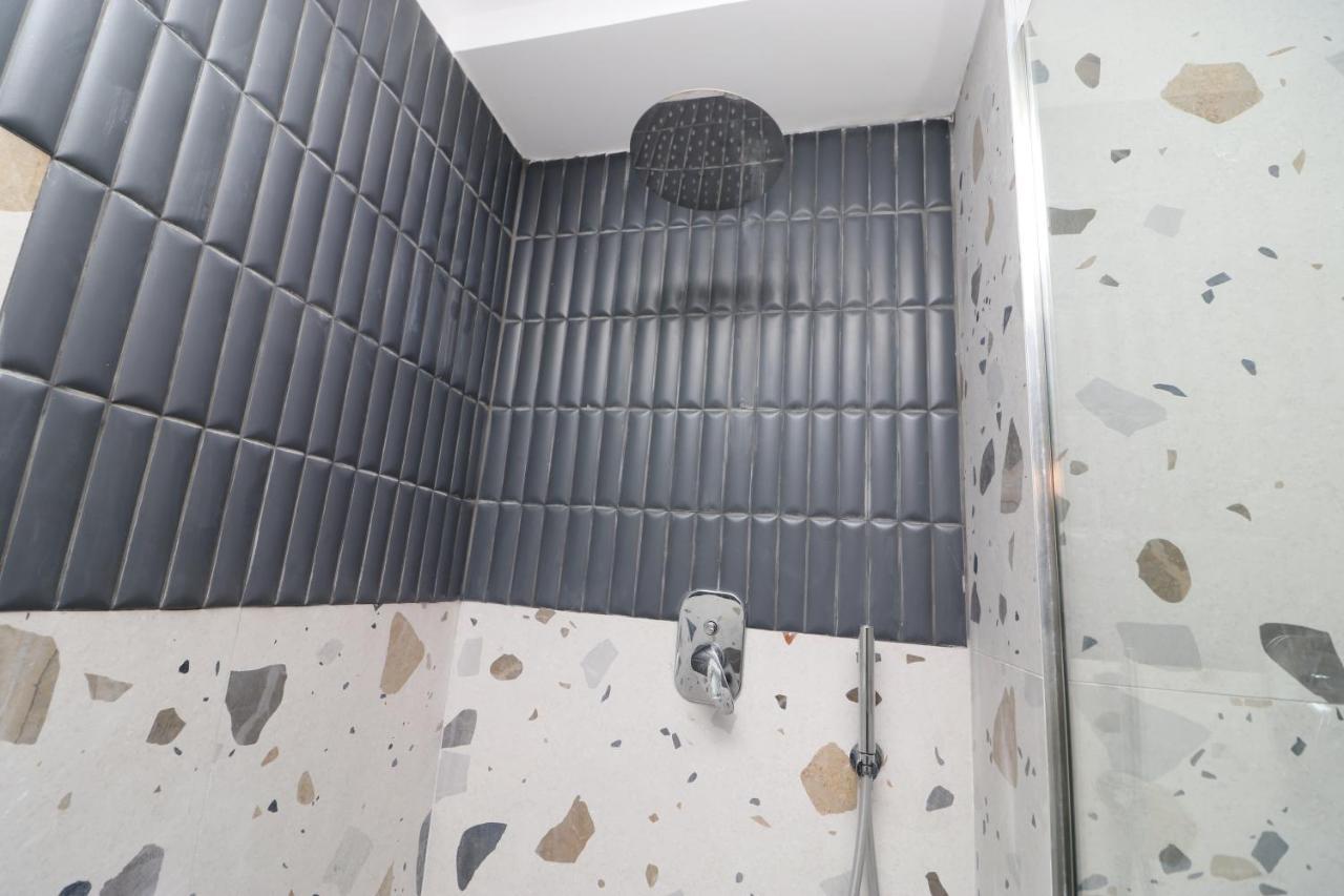Hercules Room Himare Buitenkant foto