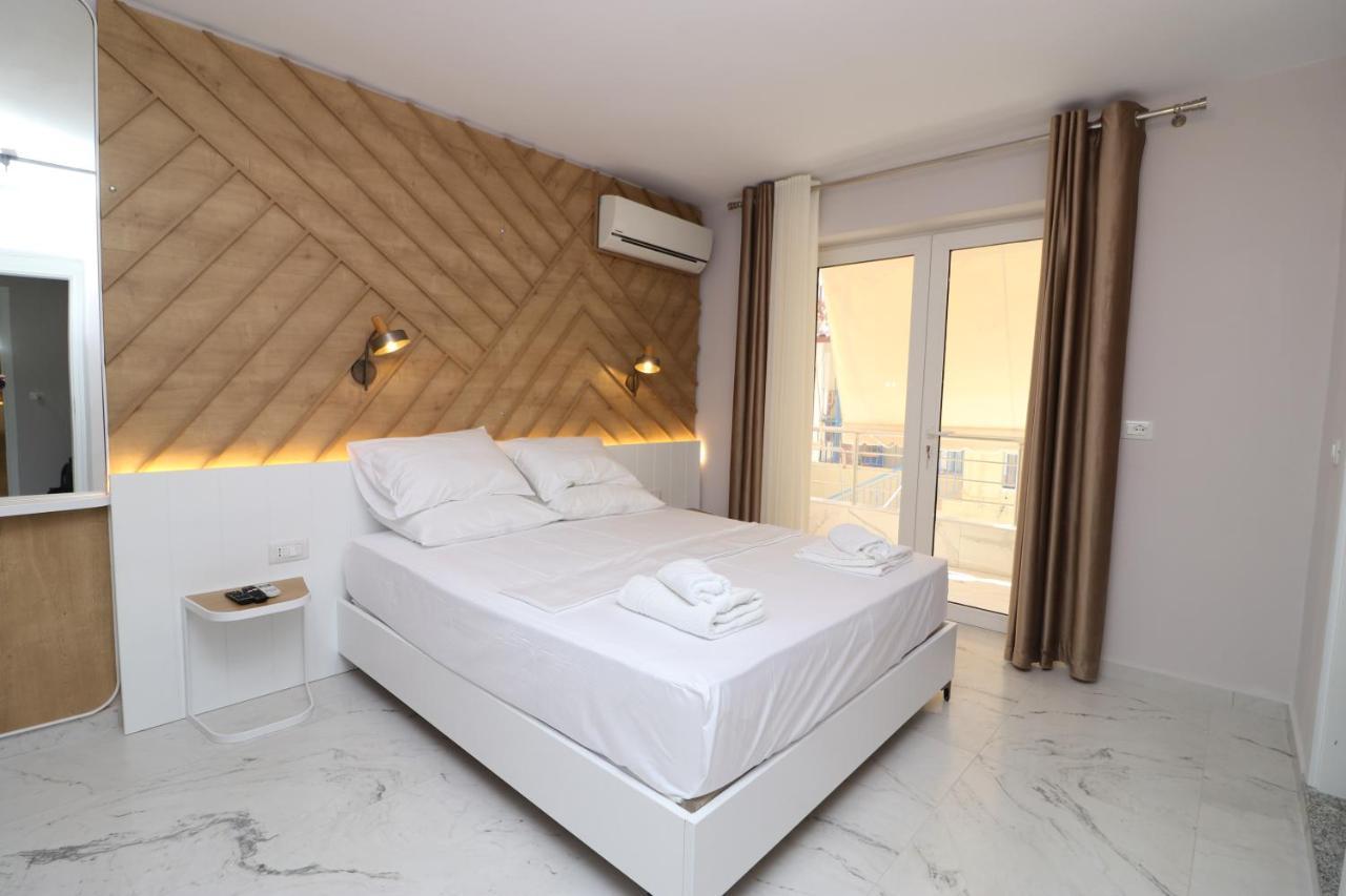 Hercules Room Himare Buitenkant foto